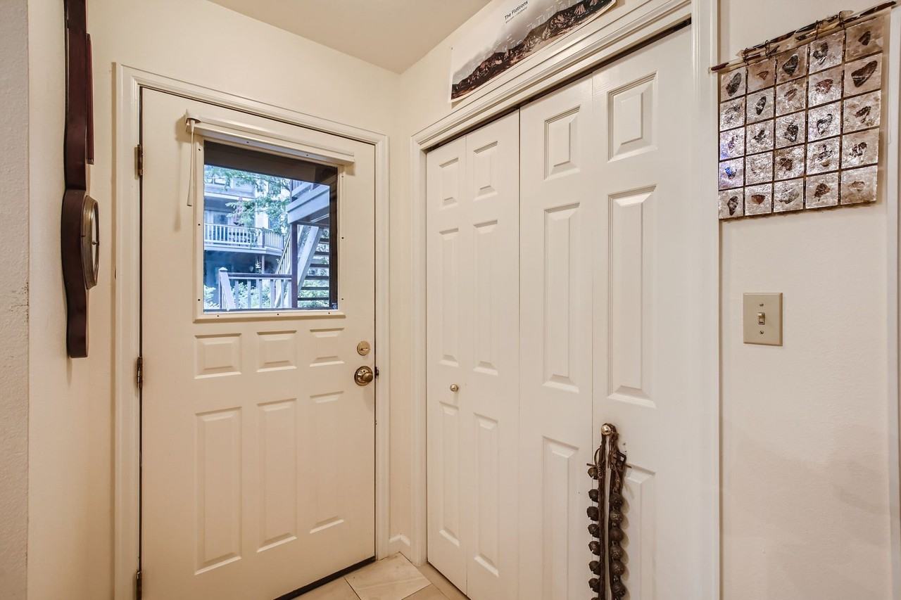 251 Pearl St #2 - Photo 7 of 27