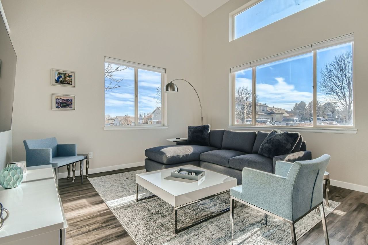 2504 E 127th Pl - Photo 7 of 28