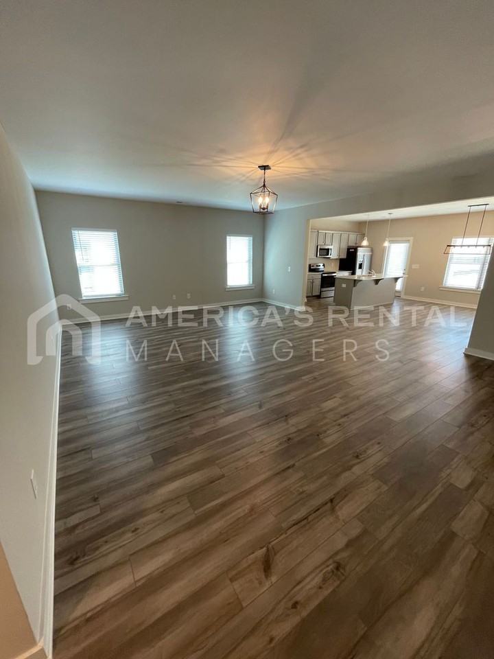 2133 Ellsworth Loop Rd Sw - Photo 6 of 33