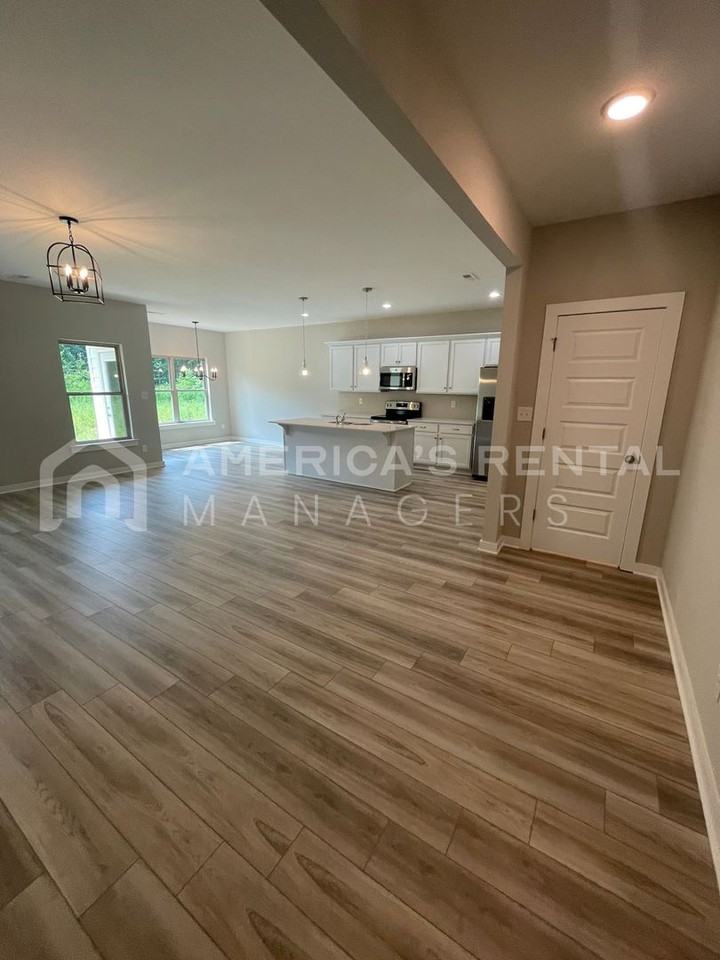 130 Flintlock Way - Photo 4 of 32