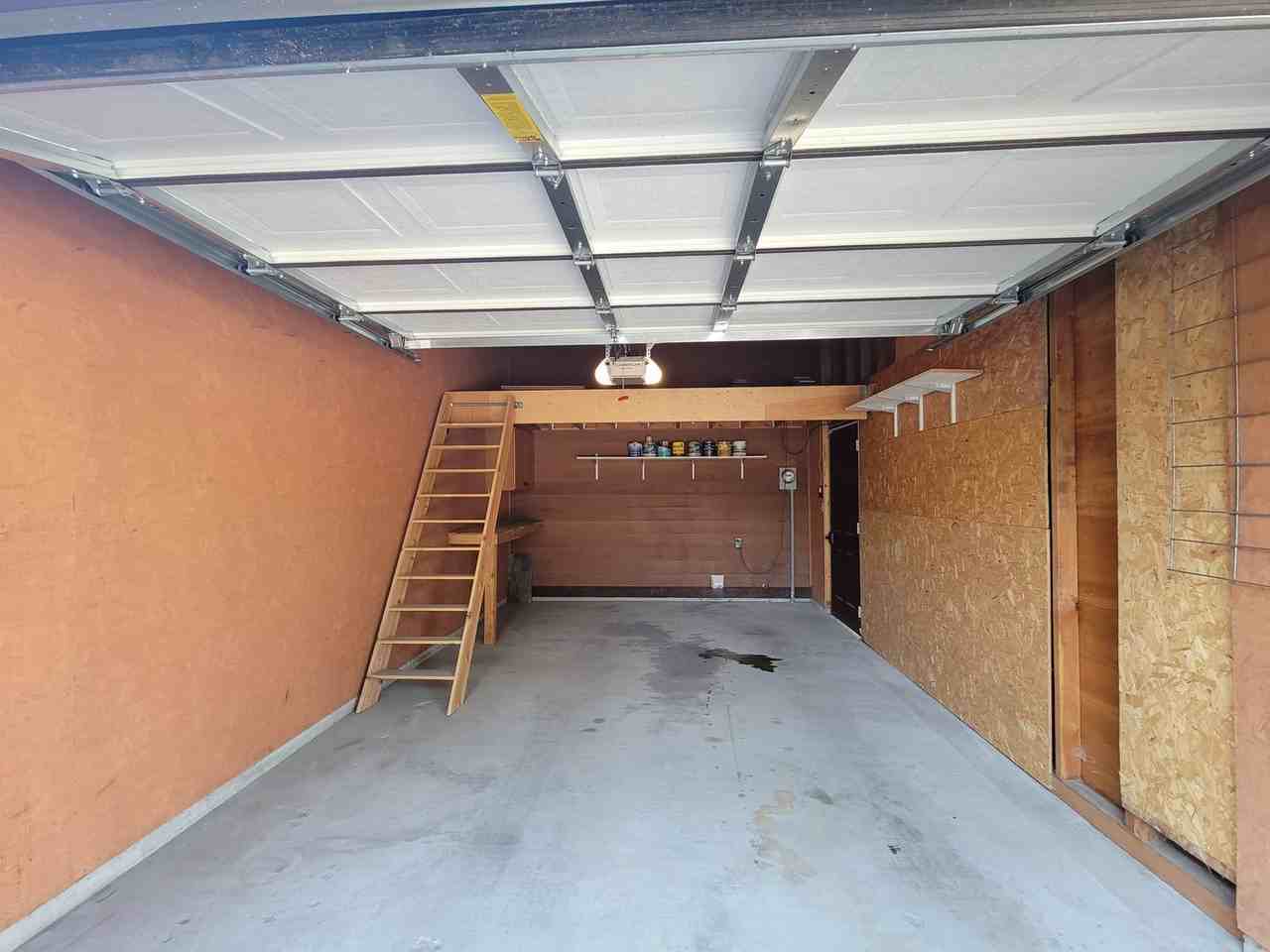 89 Hawthorn W - Photo 6 of 23