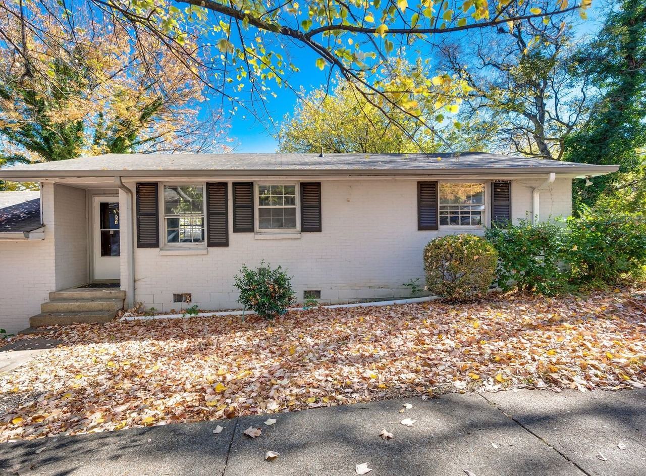 1803 Blair Blvd #B - Photo 2 of 26