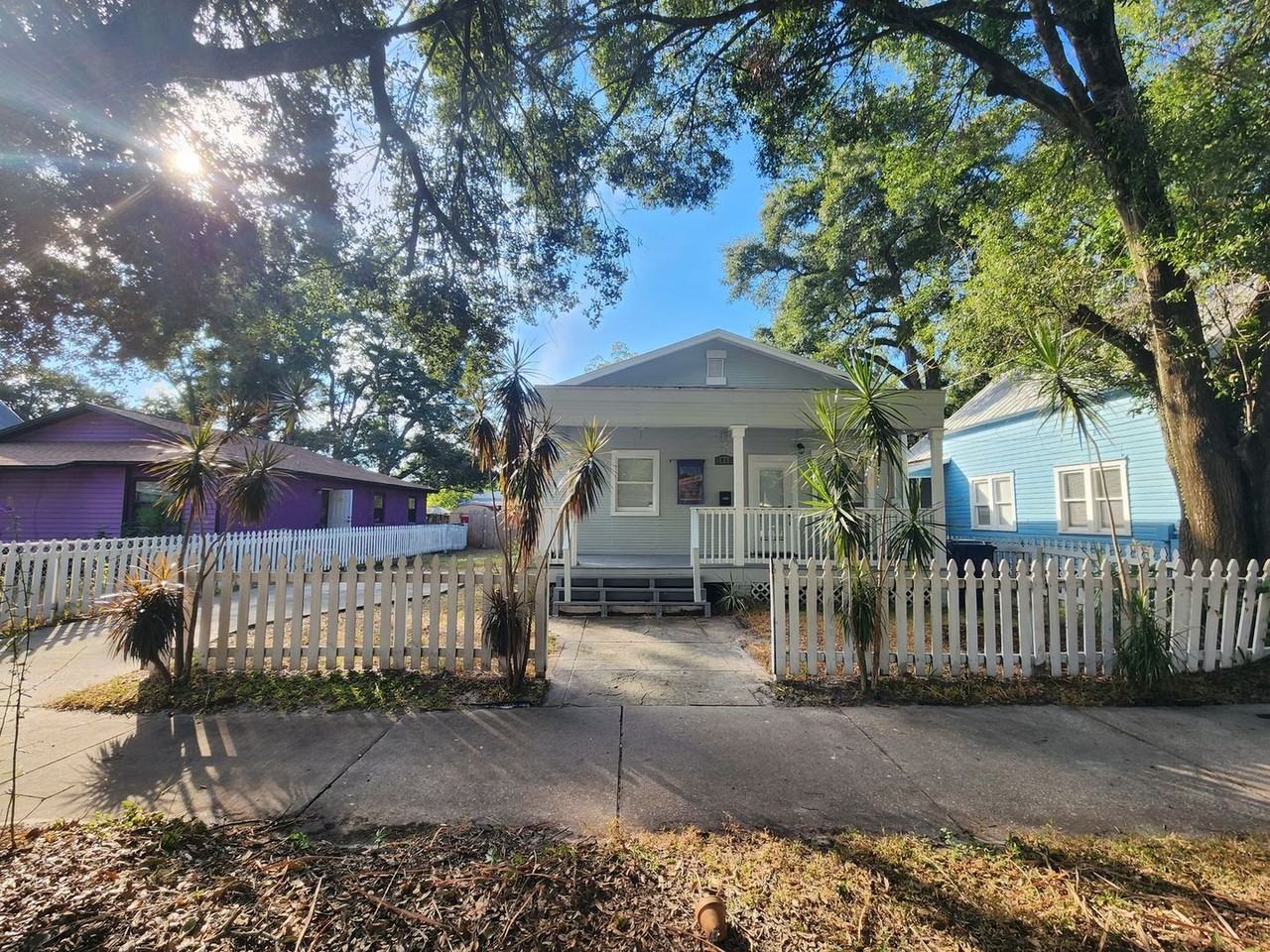 2812 N Morgan St - Photo 2 of 25
