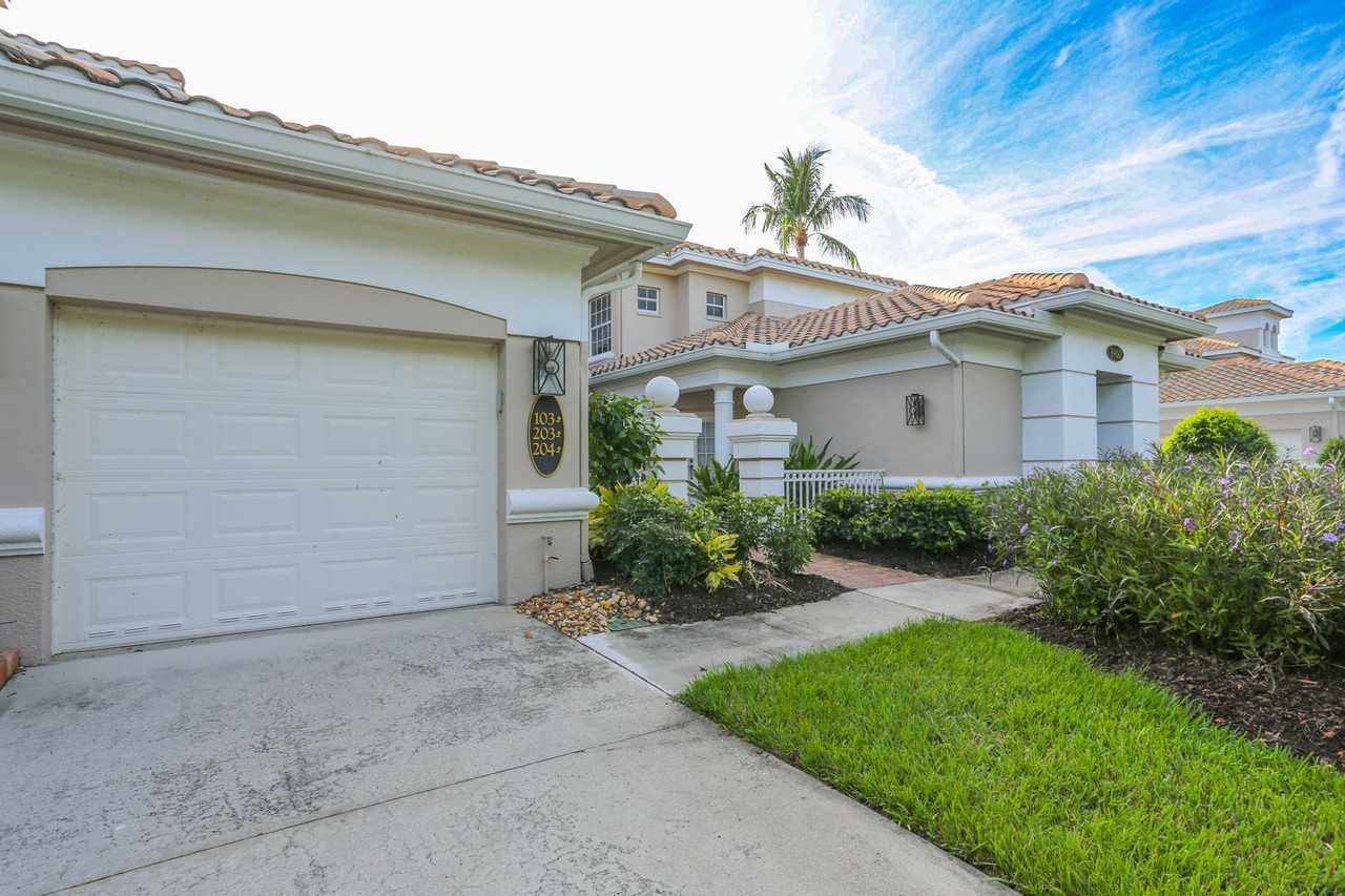 3930 Deer Crossing Ct #103 - Photo 3 of 50