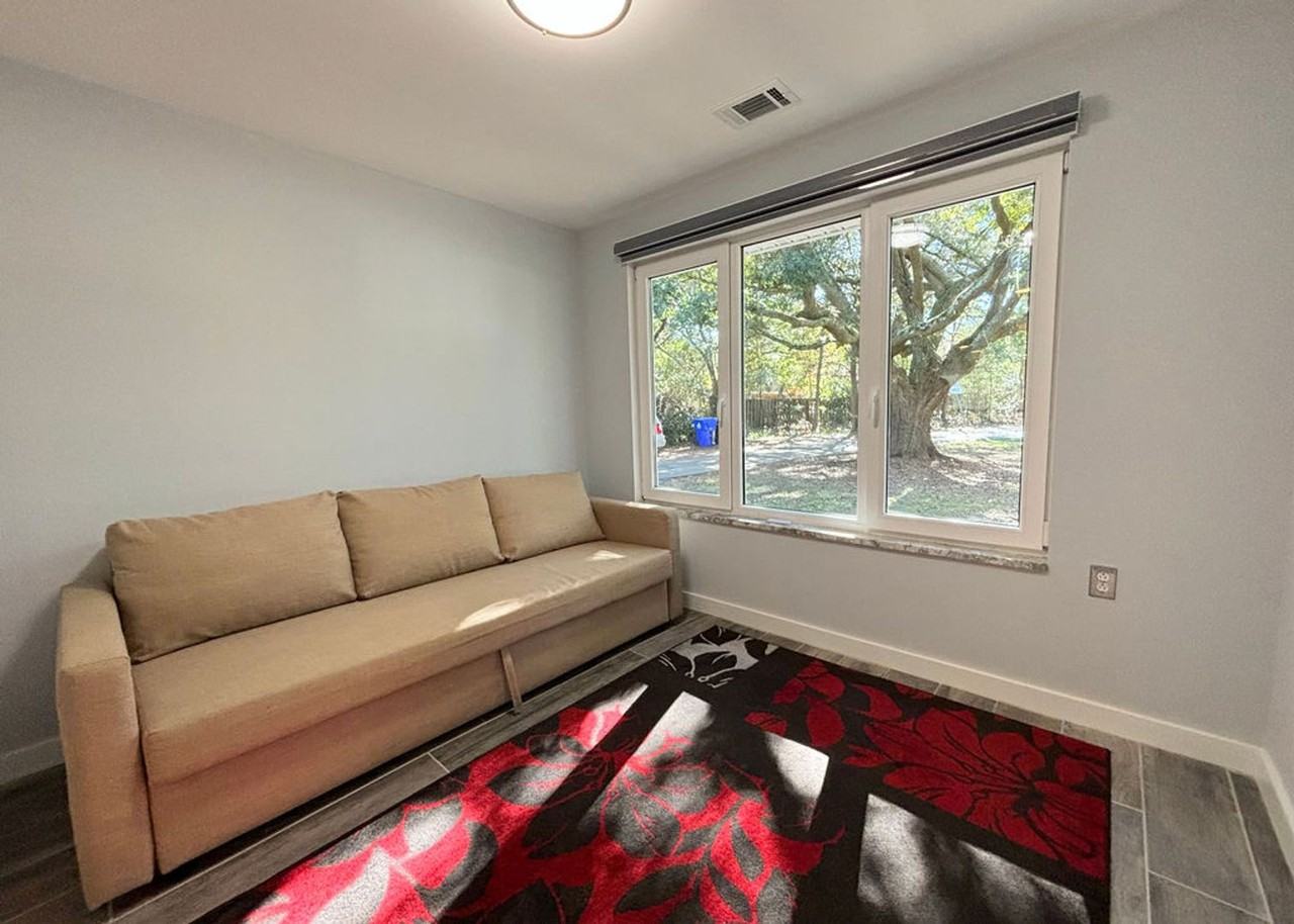1520 Lorenzo St #A - Photo 7 of 22