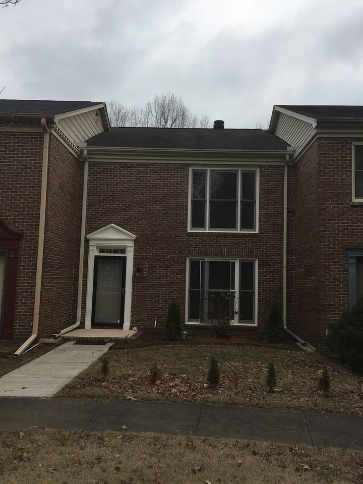 1552 1552 Four Mile Post Road - 1552 Four Mile Post Road - Photo 3 of 35