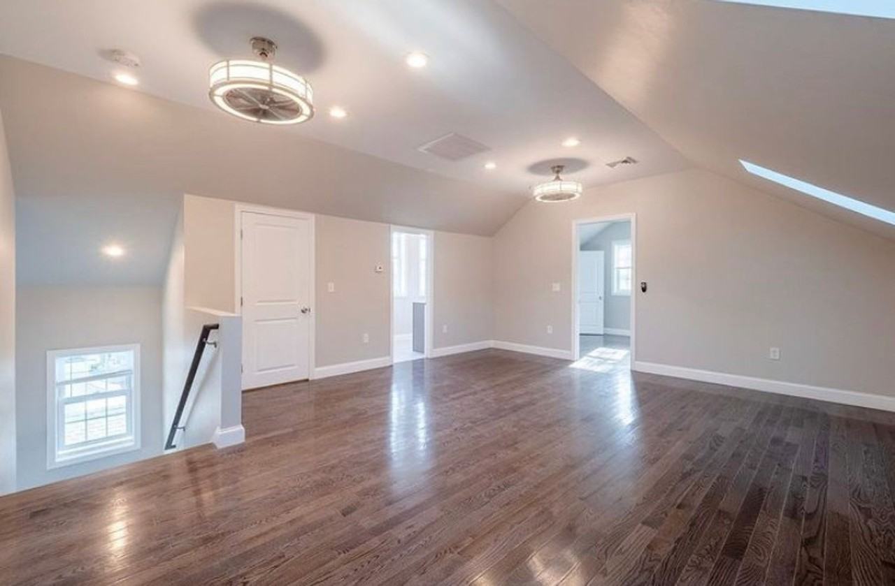 118 Radcliffe Ave - Photo 4 of 9