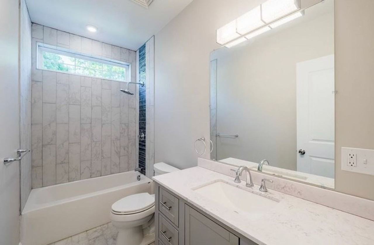 118 Radcliffe Ave - Photo 7 of 9