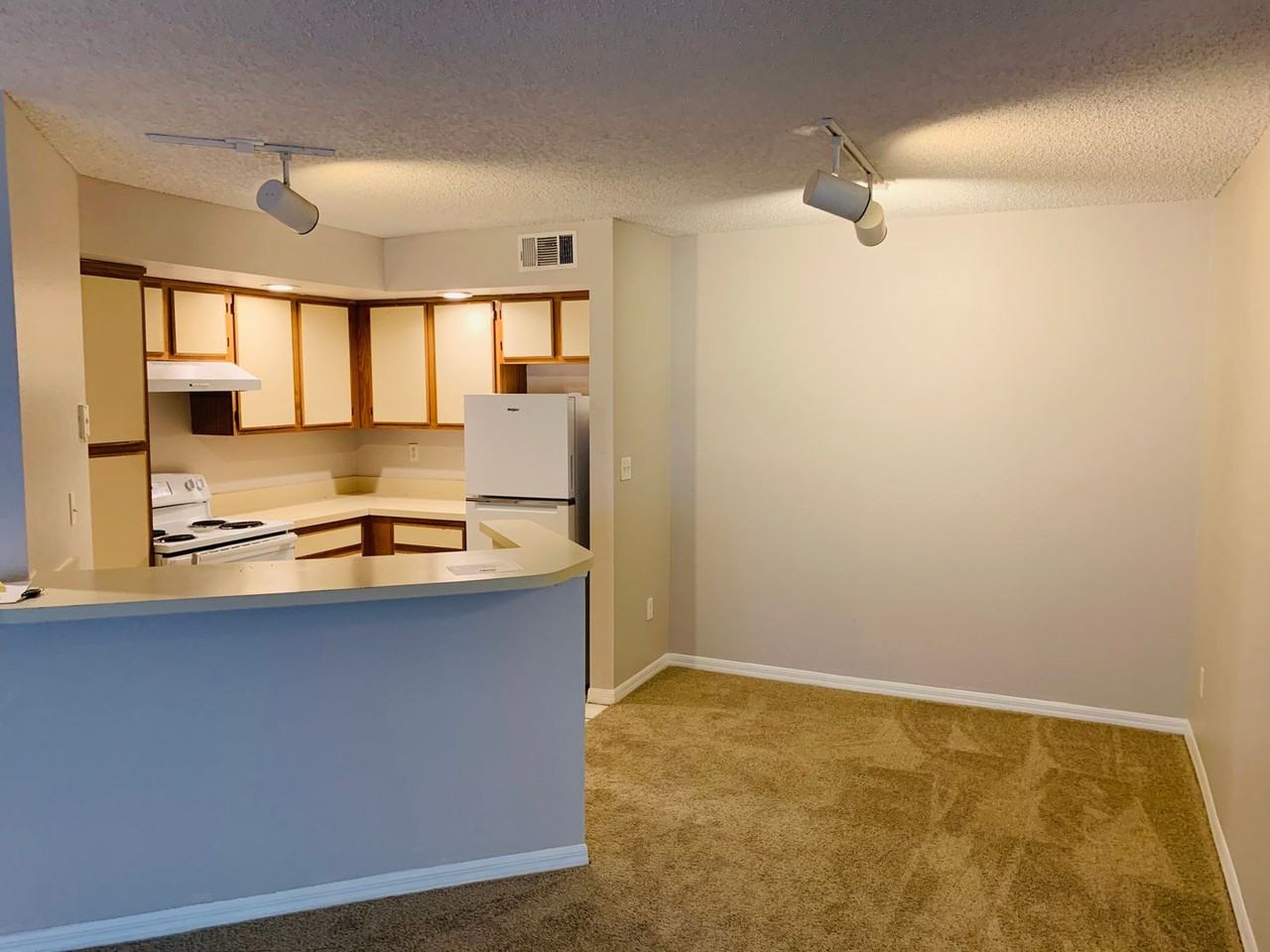 4572 Commander Dr #1226 - Photo 4 of 21