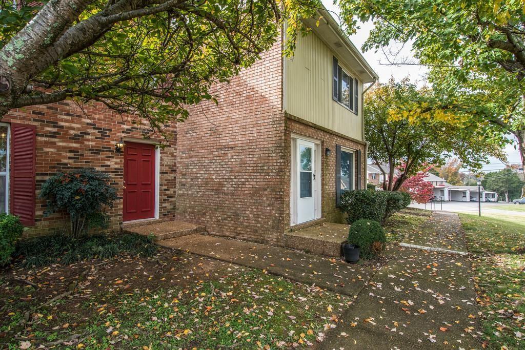 4001 Anderson Road #E84 - Photo 4 of 31