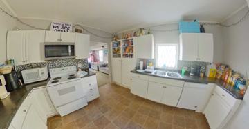 featured image of 922 Bertrand St