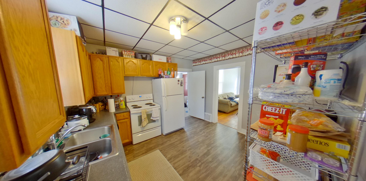 1648 Leavenworth Street - Photo 5 of 14