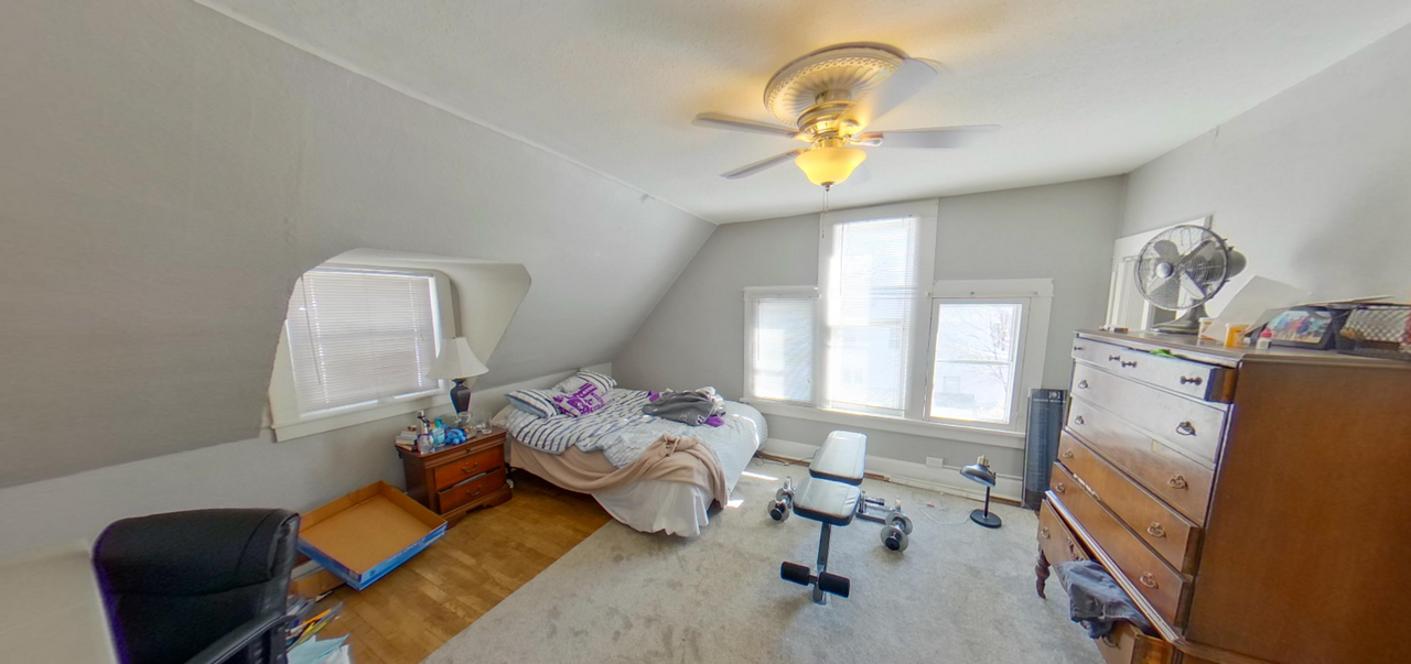 1648 Leavenworth Street - Photo 7 of 14