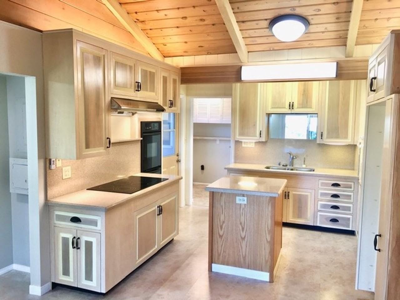 12202 Boulder View Dr - Photo 6 of 20