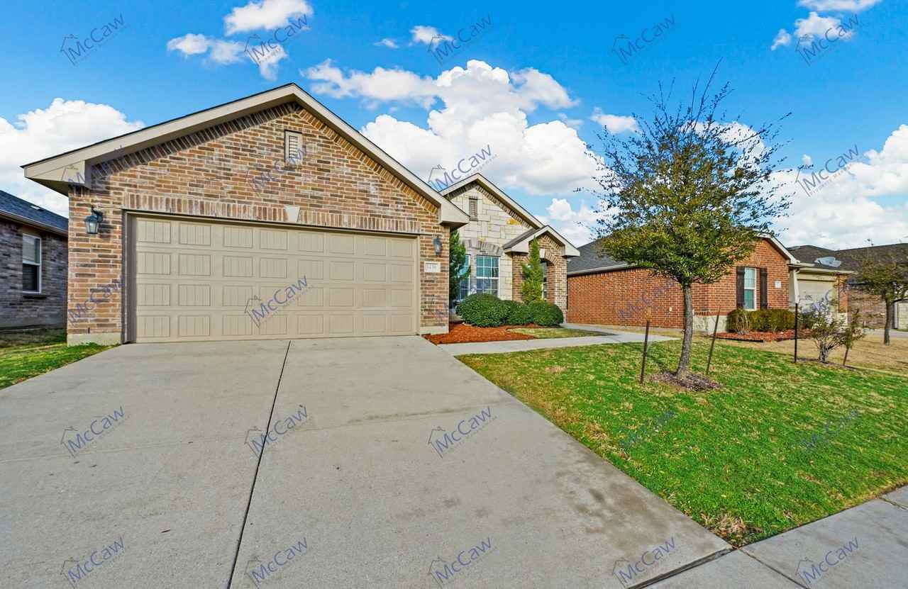 1436 Willoughby Way - Photo 2 of 18