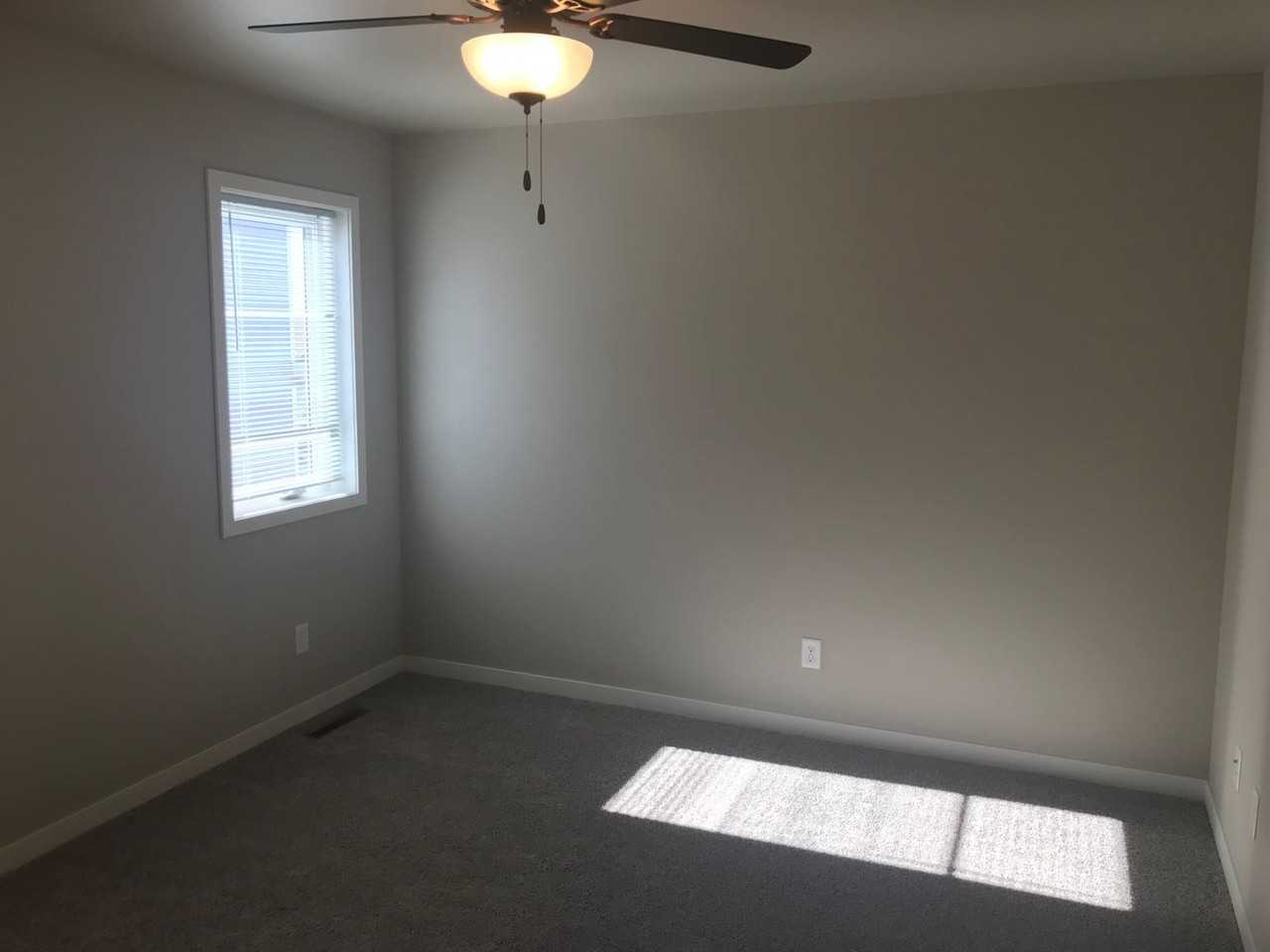 5856 Deb Dr W - Photo 7 of 34