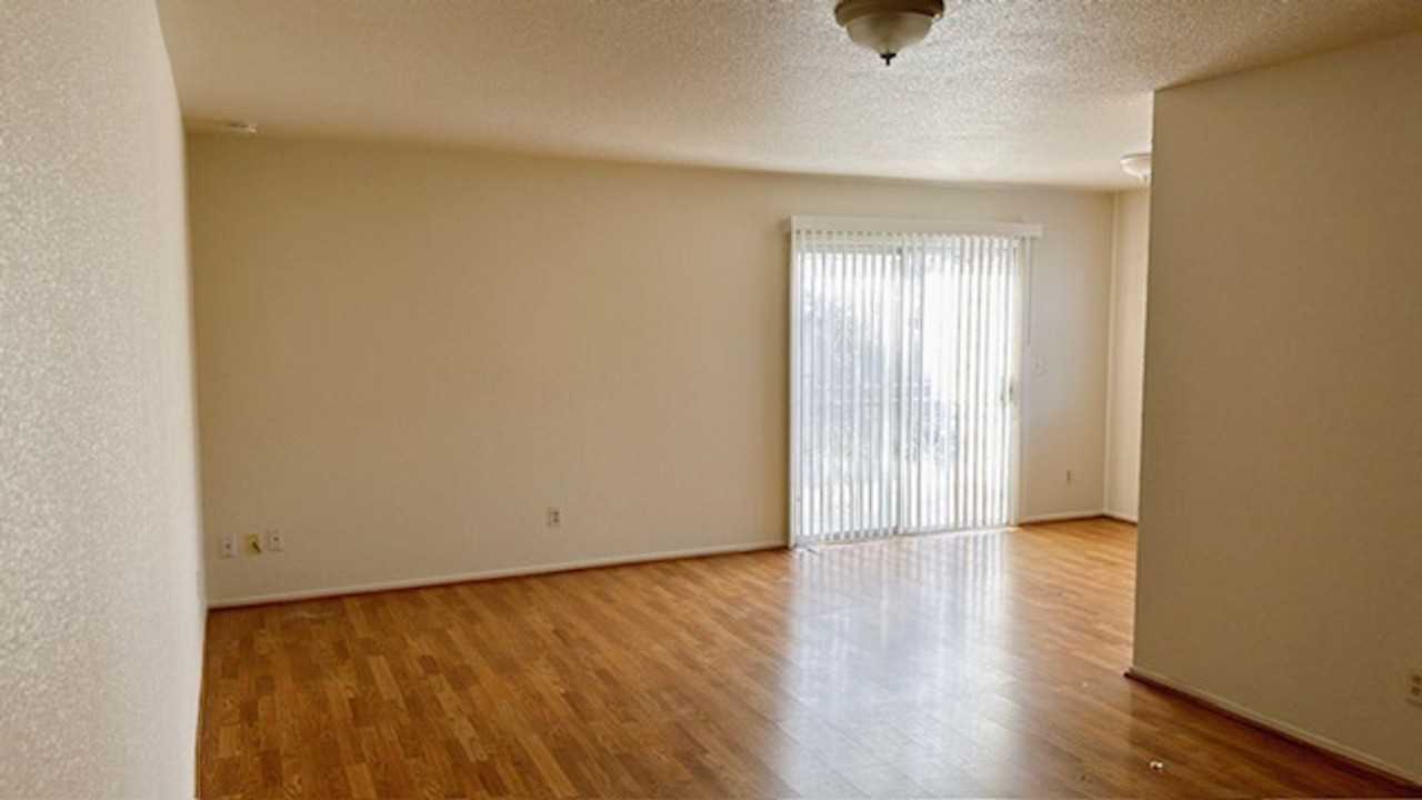 1234 Luna Ln - Photo 2 of 25