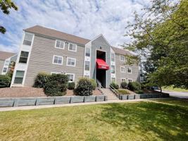 featured image of 1440 Seneca Dr Apt F #Apt F