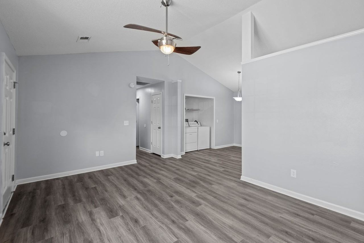 190 Youpon Dr - Photo 7 of 30