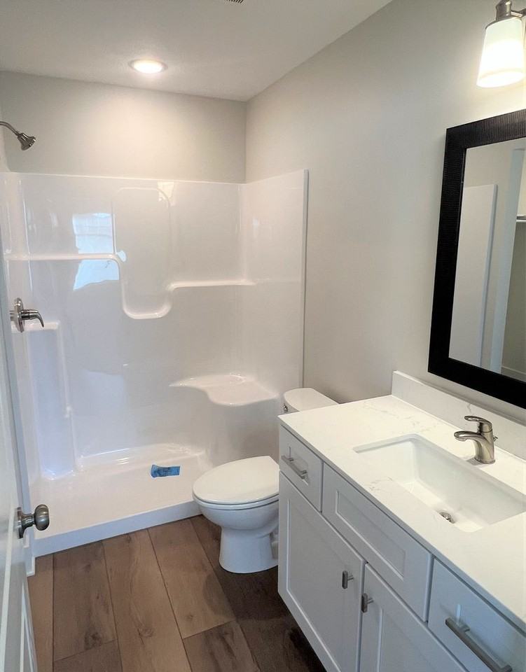 2110 Sherwood Ave - Photo 5 of 12