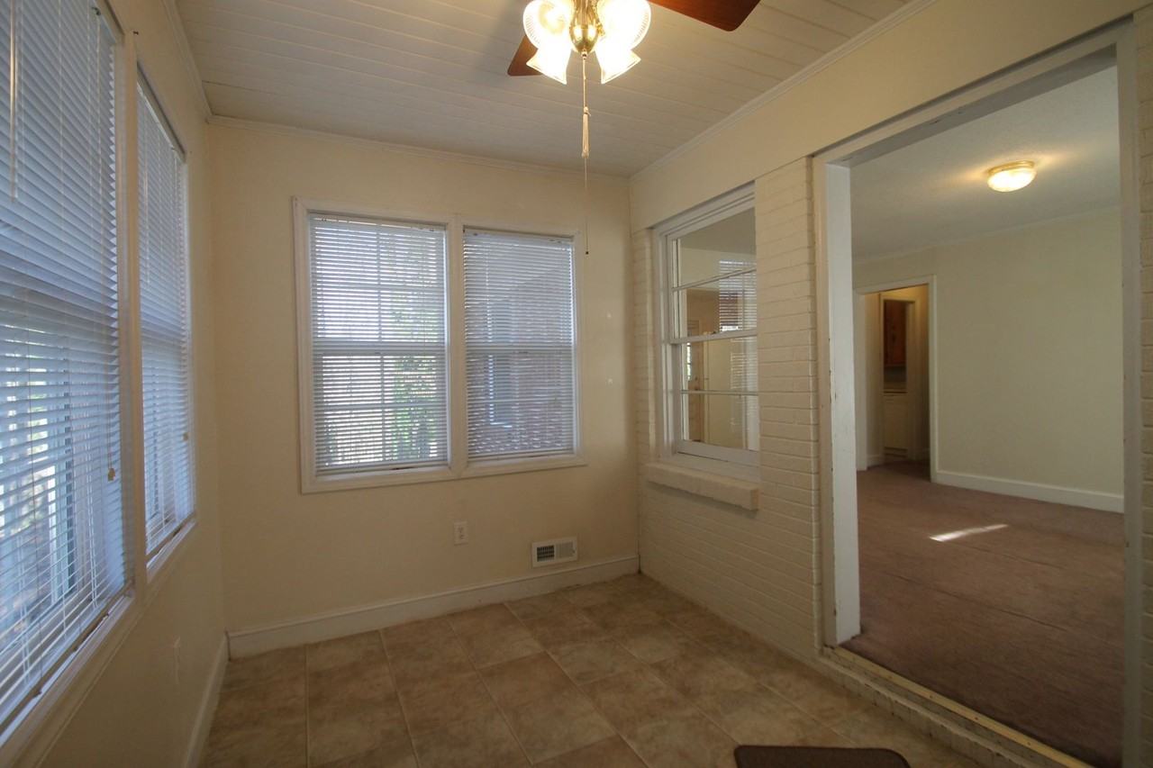 1128 Westover Cir - Photo 5 of 16