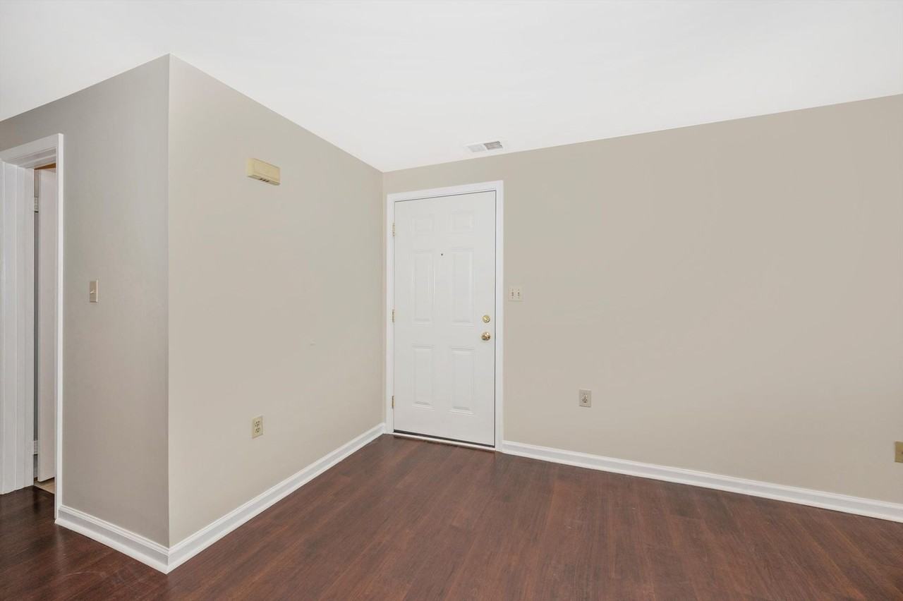 1211 Danielle Dr - Photo 3 of 50