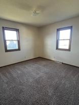 212 W Pine Ave - Photo 1 of 1