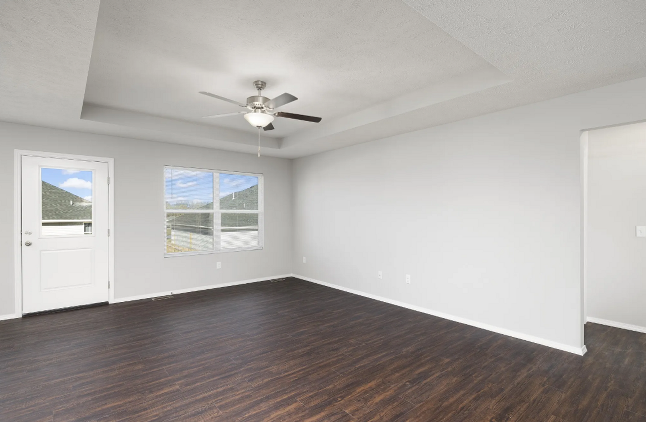 1105 Abbey St - Photo 7 of 18