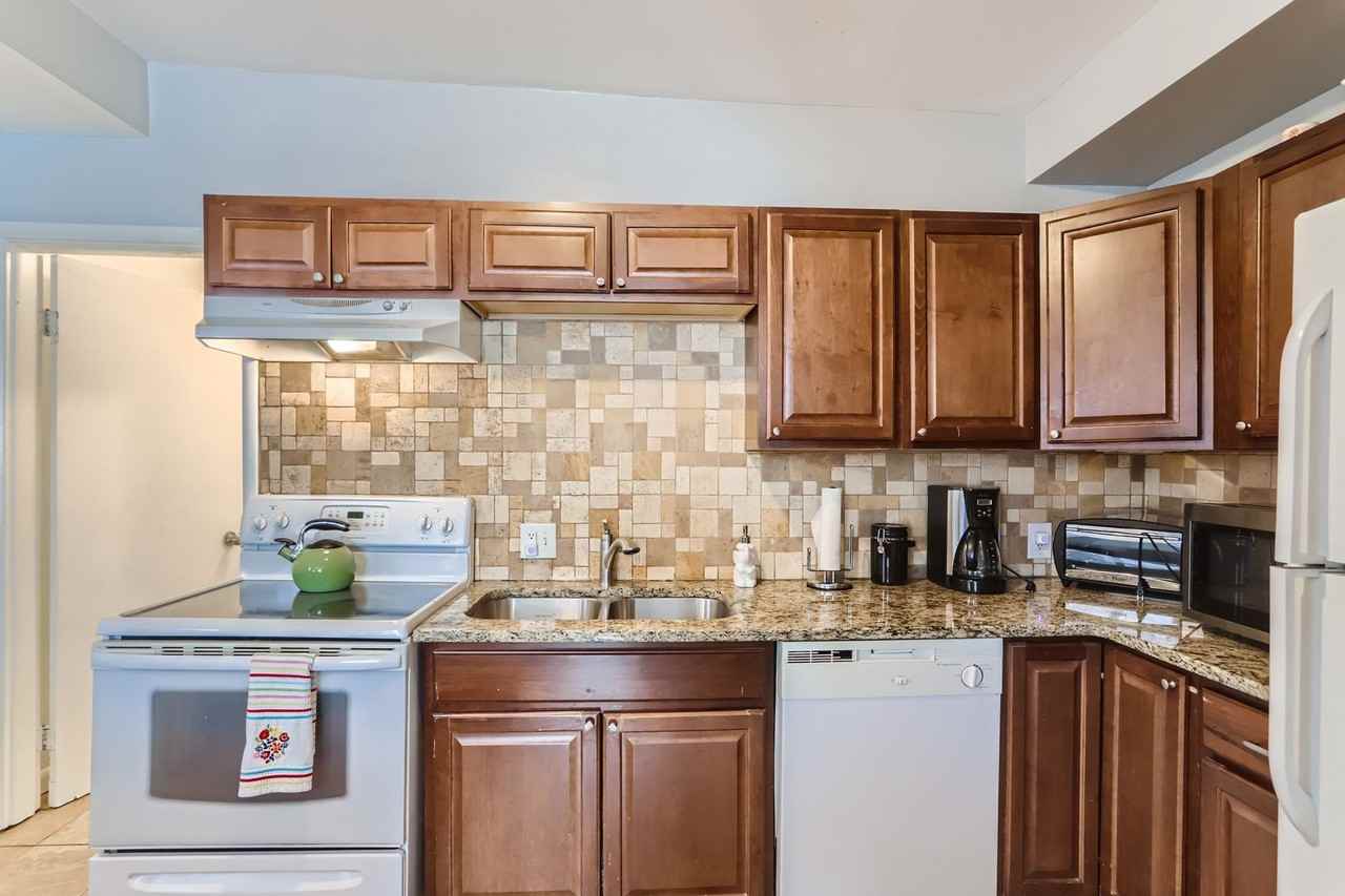 103 E Chester St #A - Photo 2 of 27