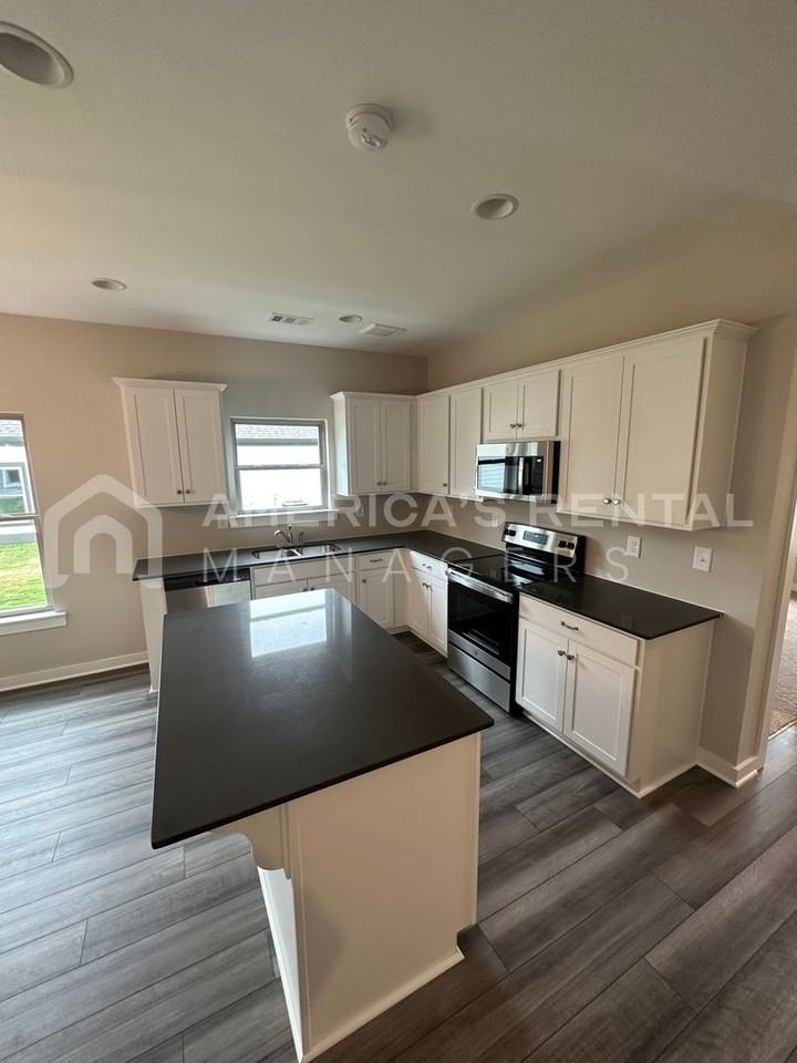 9278 Havenridge Loop - Photo 4 of 28