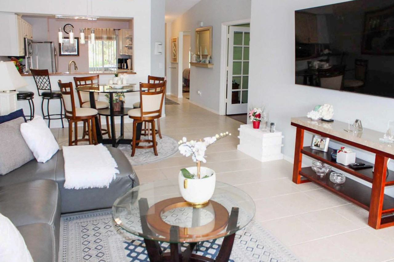 885 New Waterford Dr #201 - Photo 2 of 25