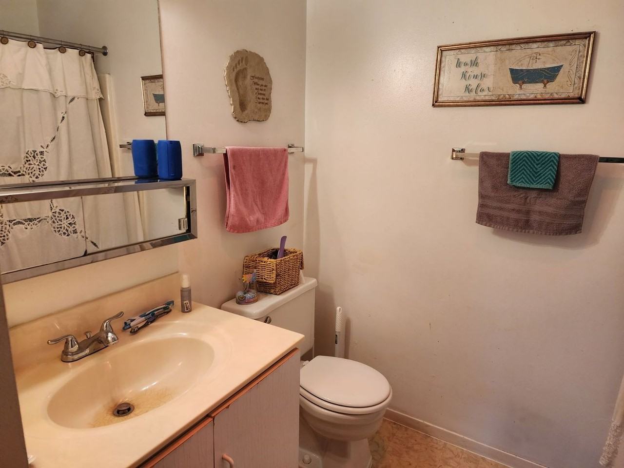 Appleton Court Apartments - Photo 4 of 7