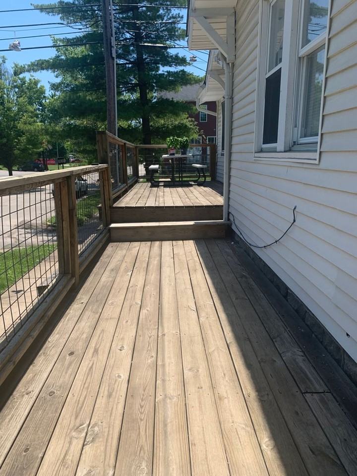 609 N Dunn St - Photo 3 of 29