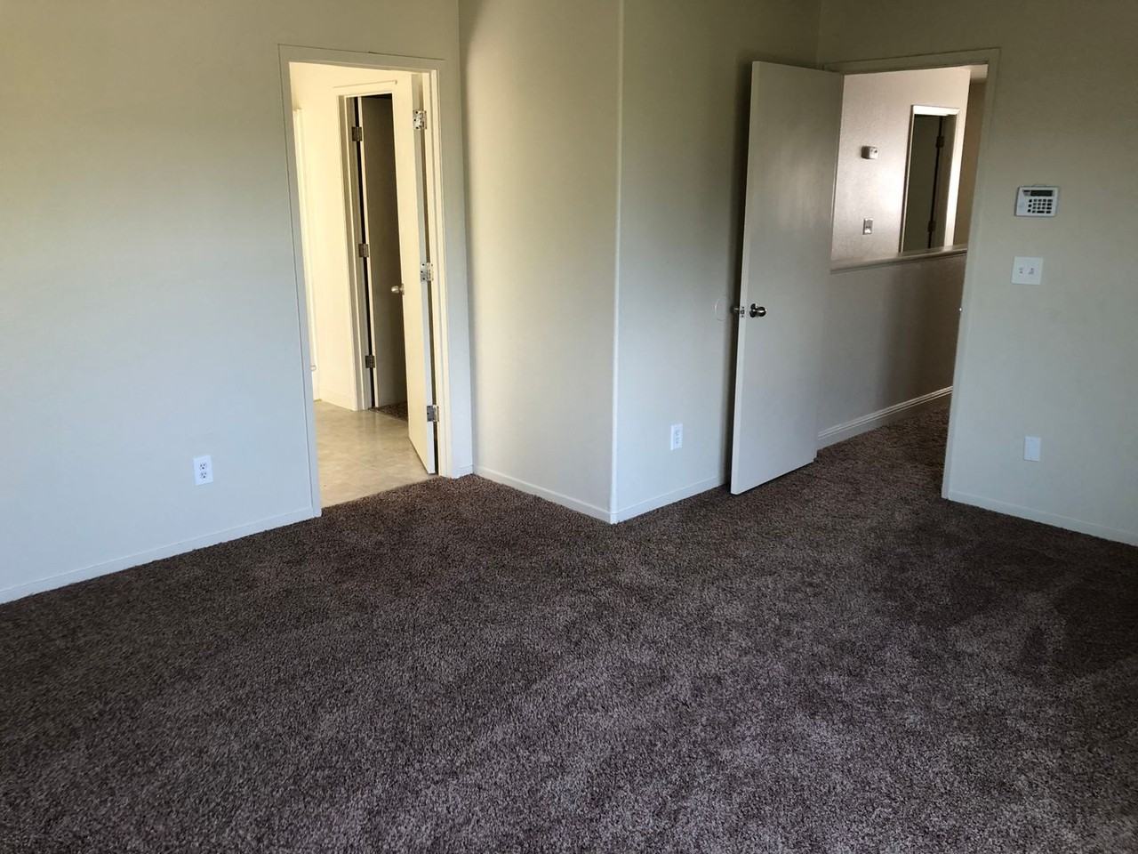 3711 Compass Pointe Ave - Photo 3 of 20