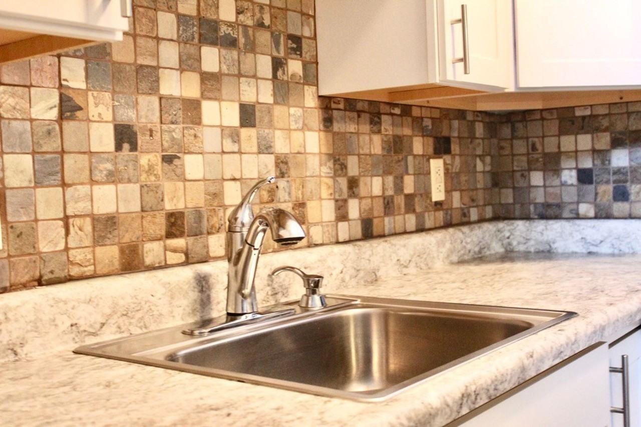 1446 Bradley Dr - Photo 3 of 23