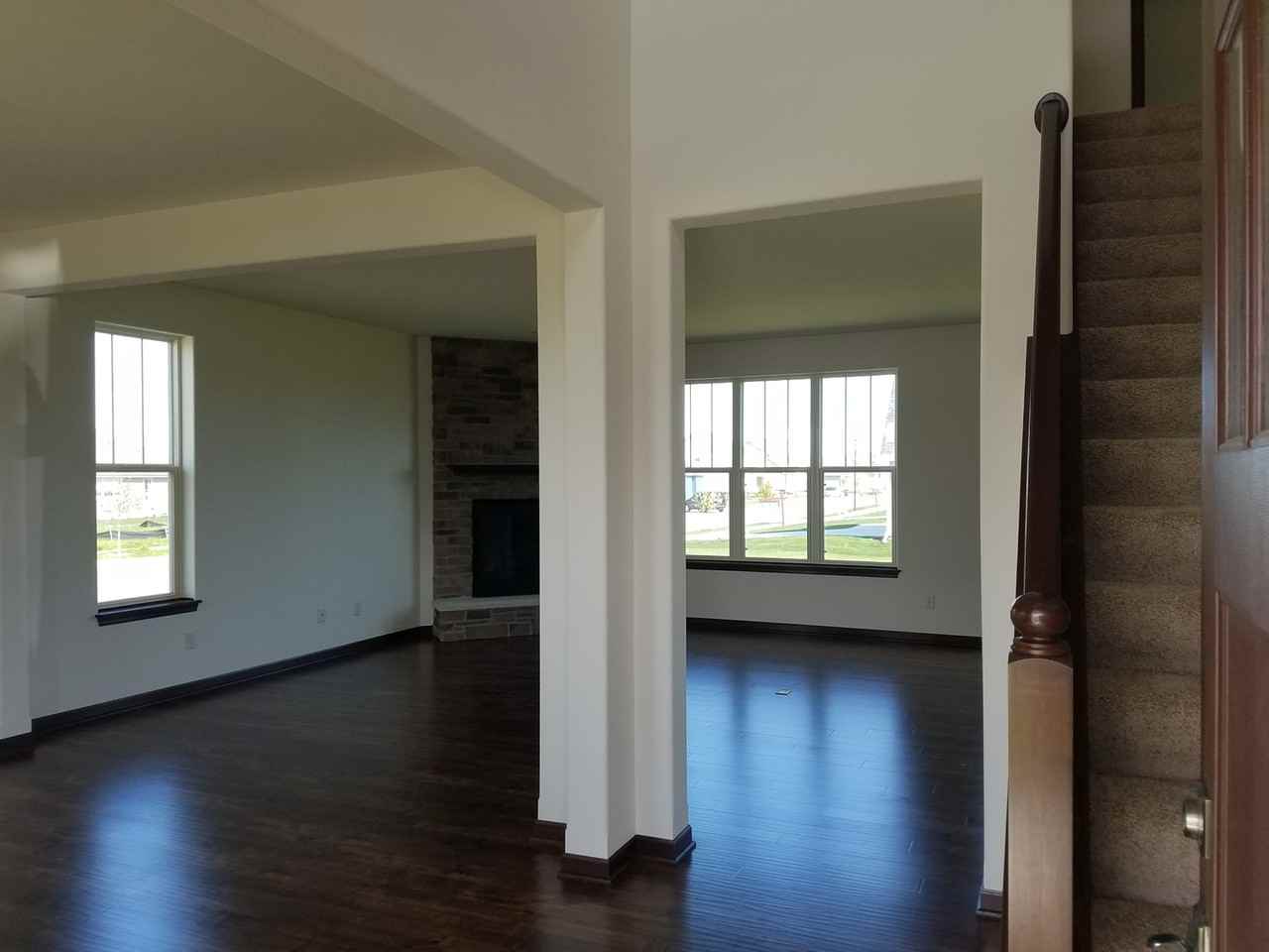 1404 Bluestem Trl - Photo 2 of 12
