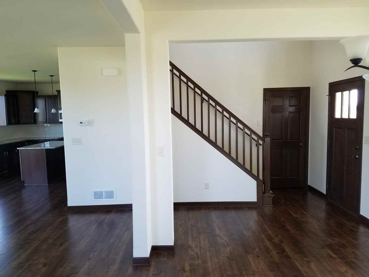 1404 Bluestem Trl - Photo 3 of 12