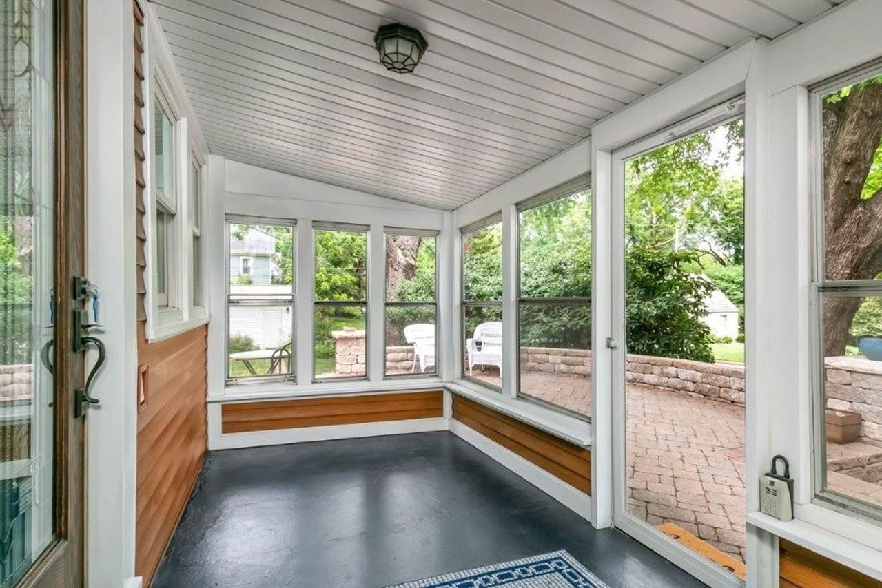 1800 Poyntz Ave - Photo 5 of 44