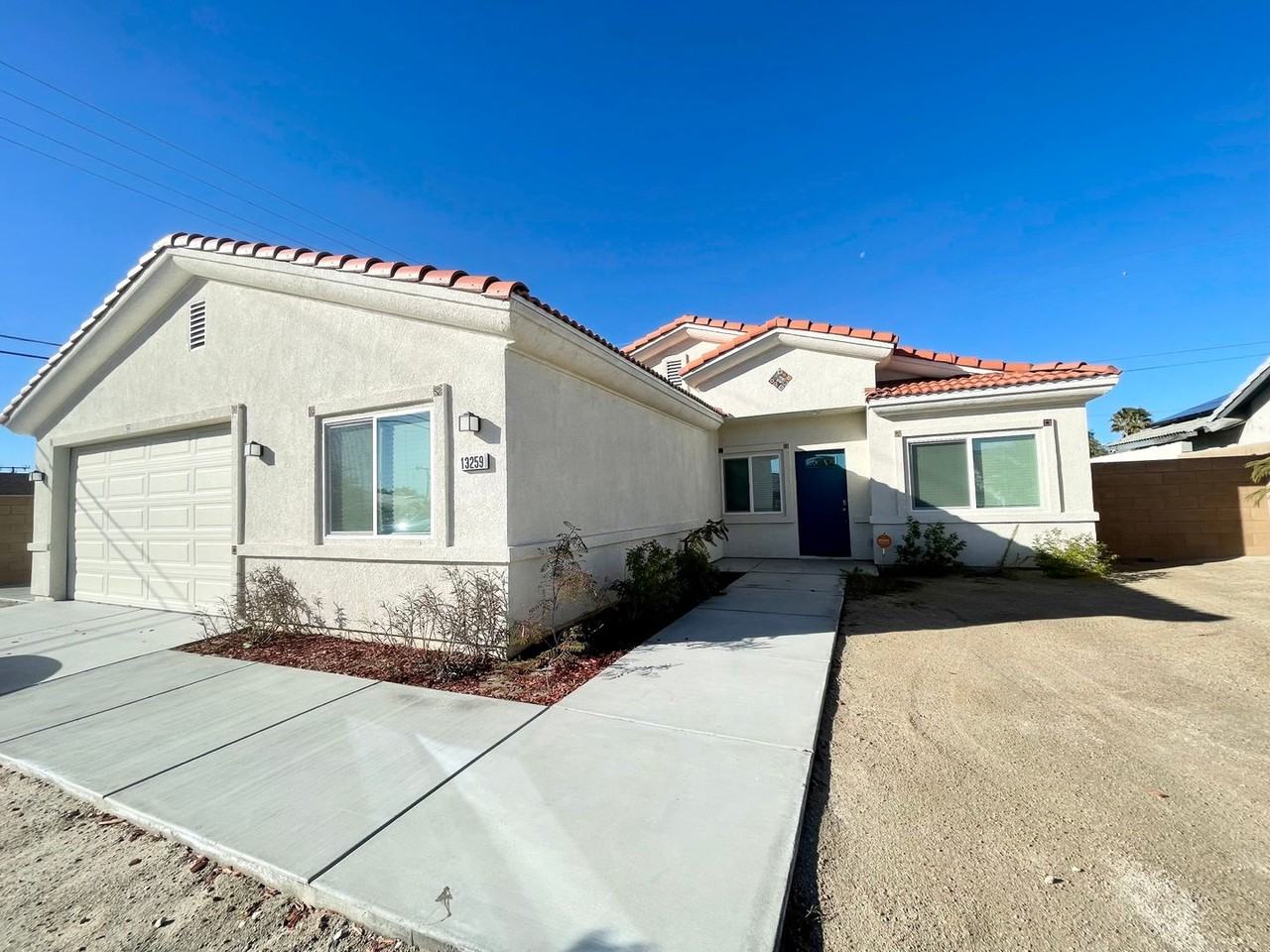 13259 Ramona Dr - Photo 2 of 17