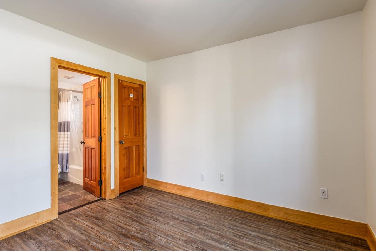 1488 Park Ave #A - Photo 6 of 25