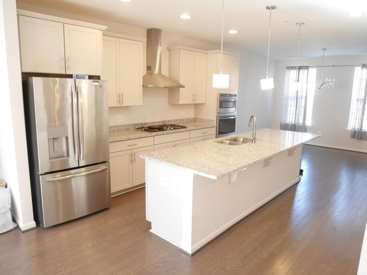 5421 Old Frederick Rd - Photo 2 of 18