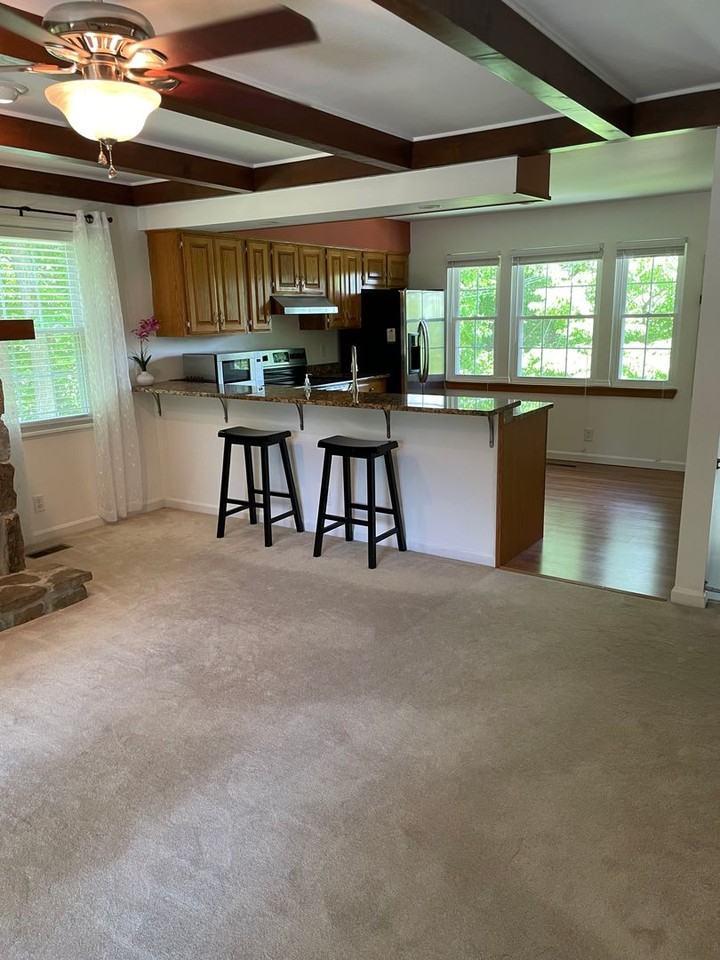 17 Killearn Court - Photo 5 of 9