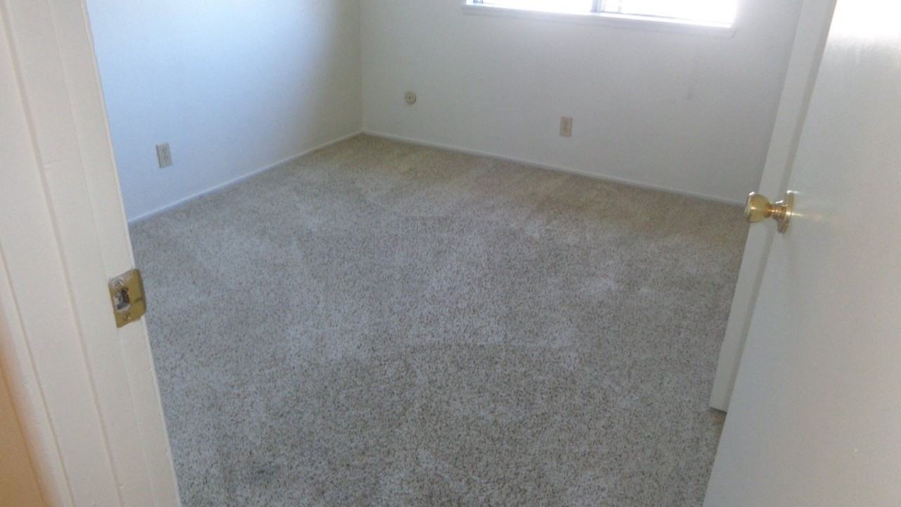 1119 Casita Dr #4 - Photo 4 of 8