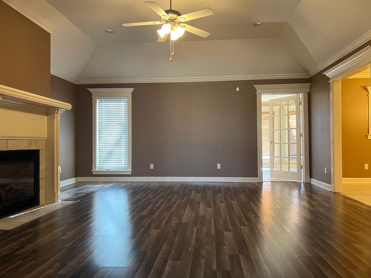 74 Lakeland Dr - Photo 2 of 27