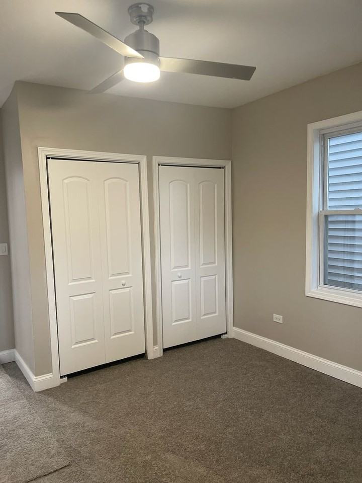 539 W 45th St - Photo 2 of 3