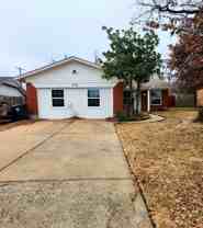 2121 N Wilburn Pl - Photo 1 of 1