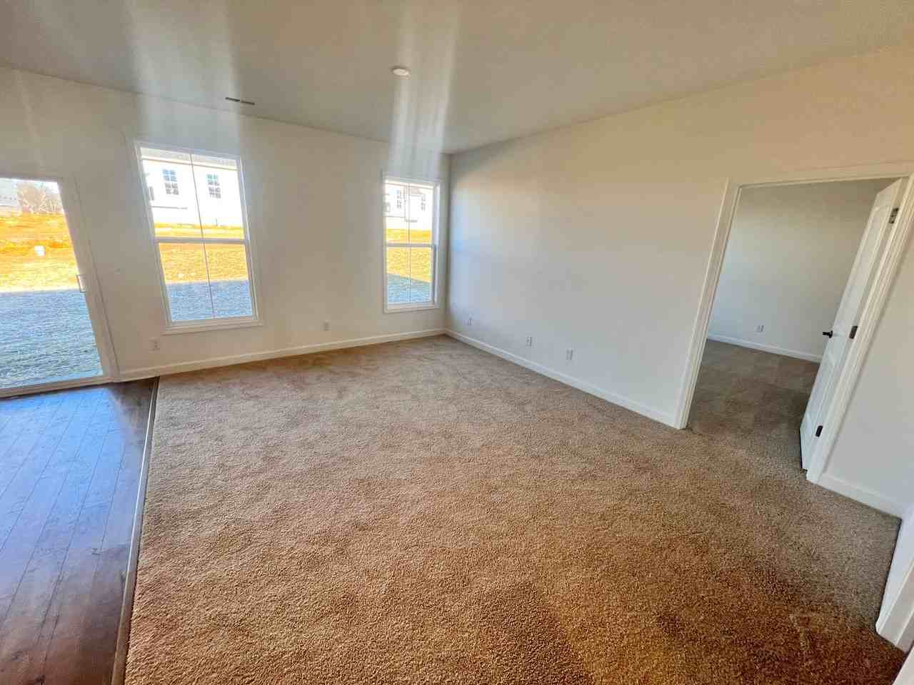 5016 Forsythia Pl - Photo 6 of 18