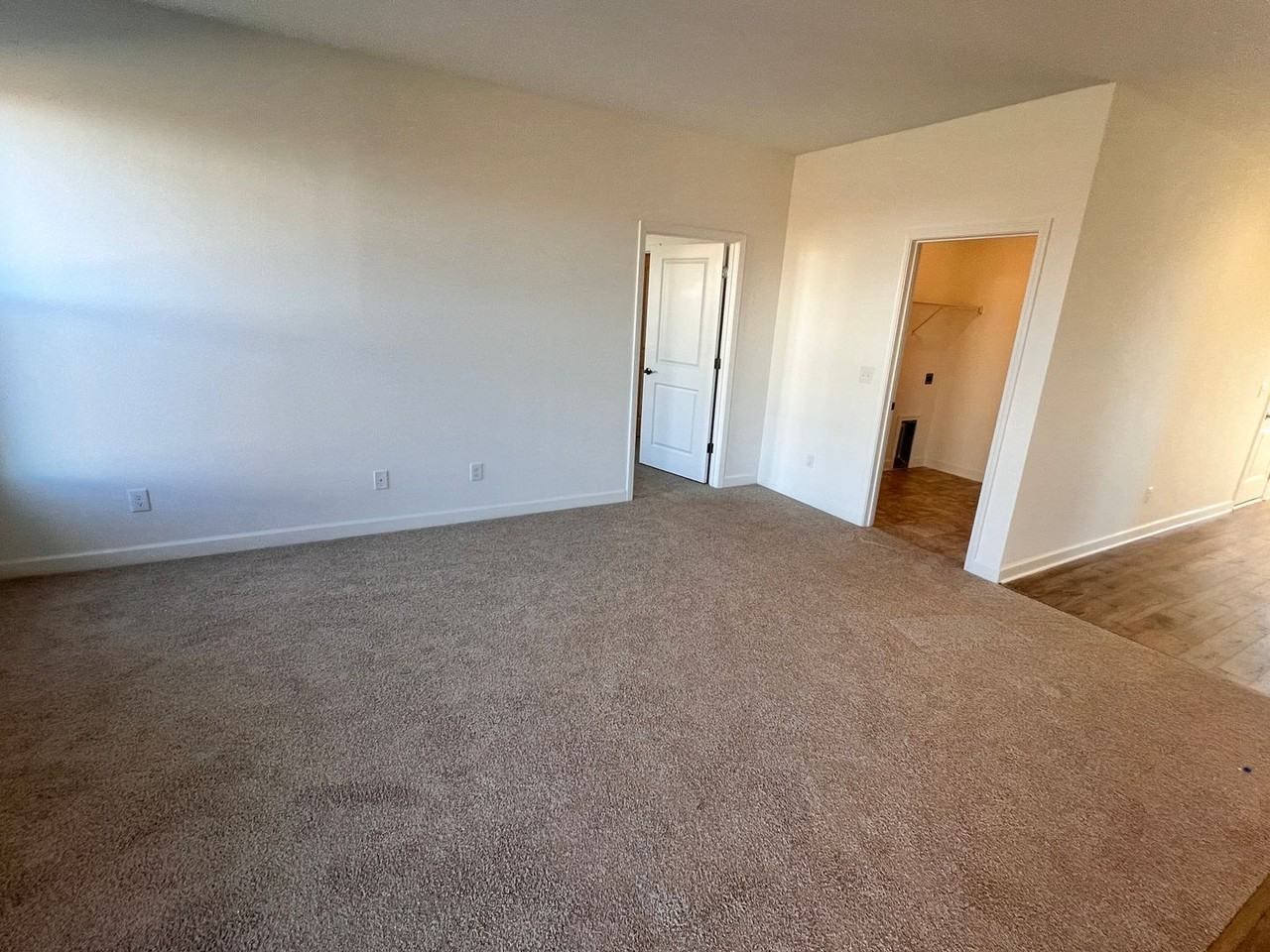 5016 Forsythia Pl - Photo 7 of 18