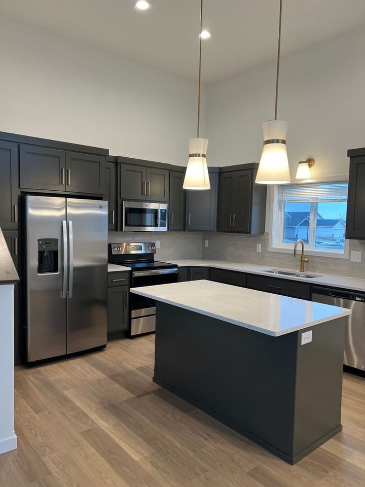 1224 Jill Dr W - Photo 2 of 14