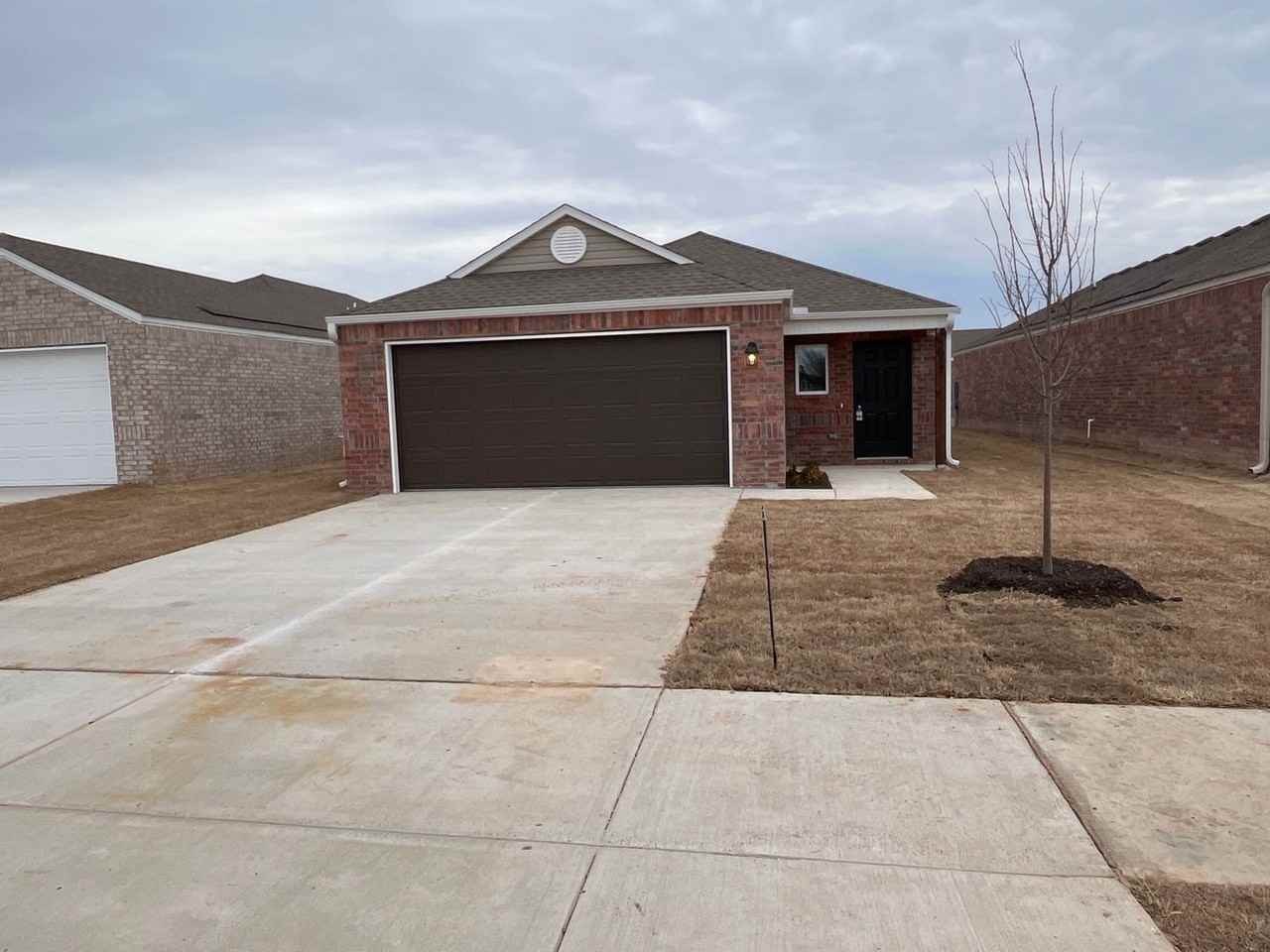 3085 Vail Ave - Photo 2 of 19